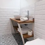 Vitelli And Apartment Split