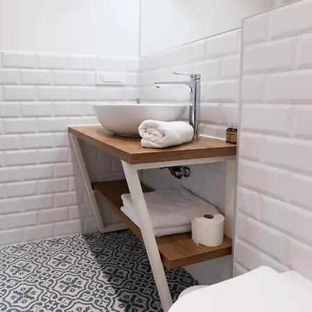 Vitelli And Apartman Split