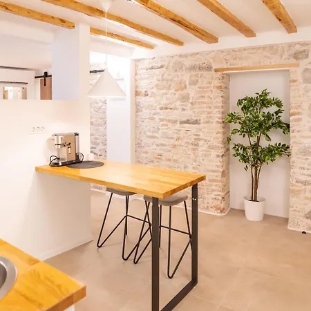 Apartman Vitelli And *